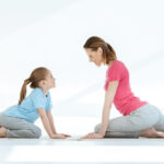 Yogalehrer Ausbildung online: Vor- und Nachteile