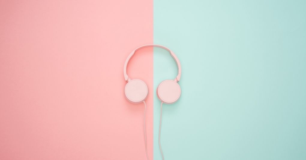 Die 10 besten Meditationsmusik-Tracks für einen intensiven Fokus
